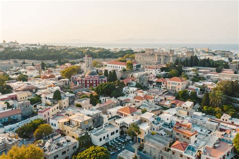 A tour of the medieval Old Town of Rhodes | Discover Greece