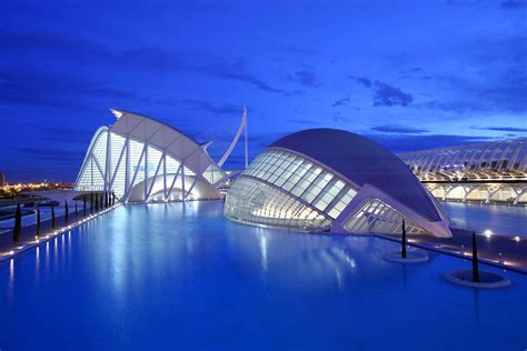 Ciudad De Las Artes Y Las Ciencias El Hemisfèric Y El Museo De Las