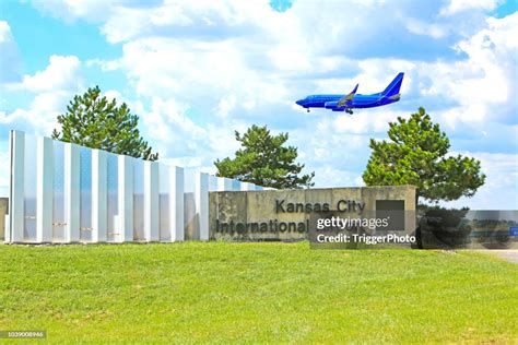 Kansas City International Airport Actual Plane Flying In High-Res Stock ...