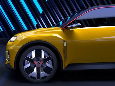 Iconic Renault Officially Returns As Retro Futuristic Electric City