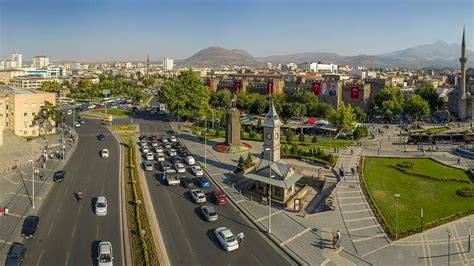 Biliyor muydunuz Türkiye nin en büyüğü Kayseri de