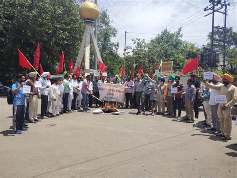 डेमोक्रेटिक मुलाजिम फेडरेशन ने पहलवानों के समर्थन में फूंका केंद्र