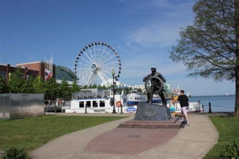 Essential Guide to Easy Parking at Navy Pier - Your Chicago Guide