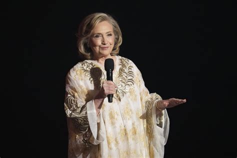 Hillary Clinton Makes Appearance During Tony Awards Show – Red Right Daily