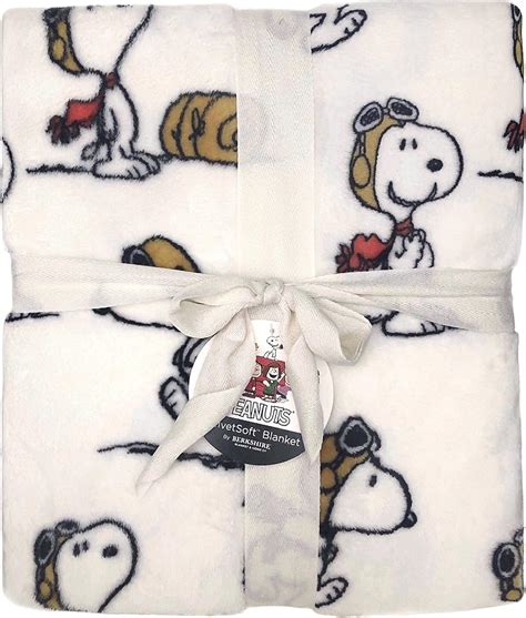 Berkshire Blankets Peanuts Snoopy 60 X 90 Twin Blanket Home And Kitchen