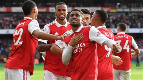 Arsenal 5 0 Nottingham Forest Match Report