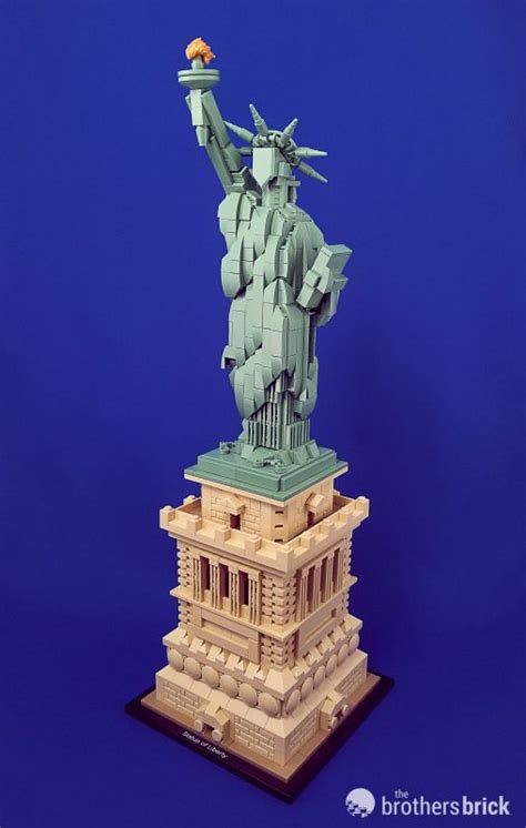 Lego Architecture 21042 Statue Of Liberty Review The Brothers Brick