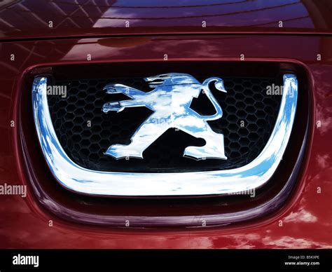 Peugeot Logo Hi Res Stock Photography And Images Alamy