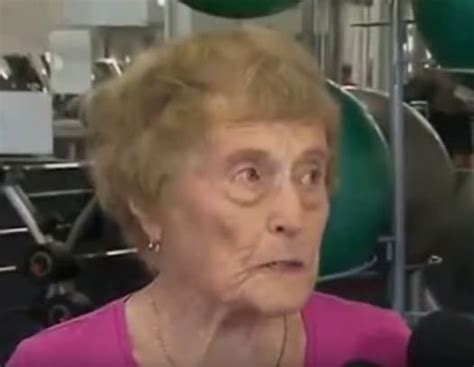 Grandma 94 Enjoys Gym Like Its No Big Deal