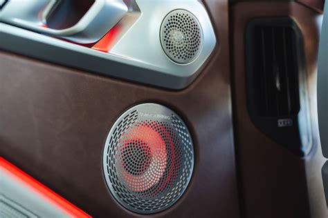 BMW XM Will Get A 20 Speaker Bowers Wilkins Diamond Encompass Sound