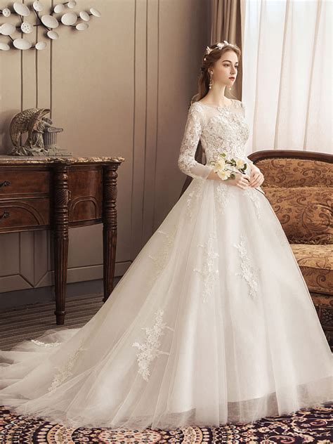 Robe de mariée princesse dentelle manche longue dos nu robe de mariée