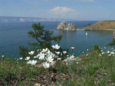 Самое глубокое озеро в мире – Байкал