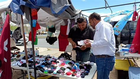 Recorre Juan Carlos Loera Tianguis De La Colonia Chihuahua 2000 Y Abre