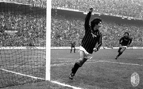 Paolo Rossi E Il Milan Breve Ma Intenso