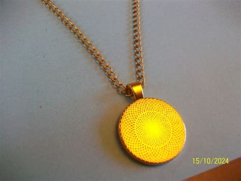 TWENTY 20 PENCE COIN GOLD CASED PENDANT CURB NECKLACE 1982 To