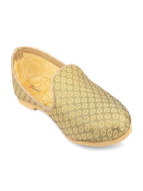 Buy Desi Colour Men Gold Toned Woven Design Mojaris Casual Shoes For Men 17711762 Myntra