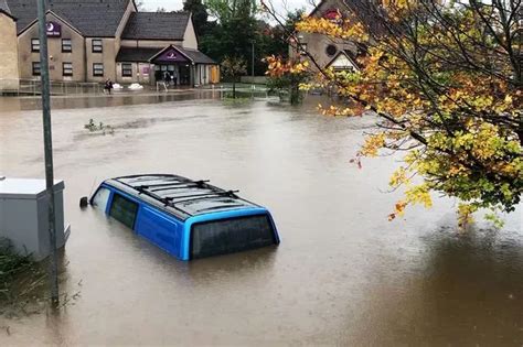 Heavy rainfall set to lash Scotland as SEPA issue urgent flood warning ...