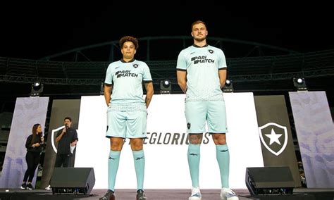 Botafogo lança seu novo uniforme Giroesportesnews