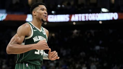 Giannis Antetokounmpo Has Career High 55 Points In Bucks Win Espn