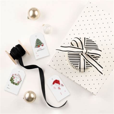 Holiday Gift Tag Ribbon