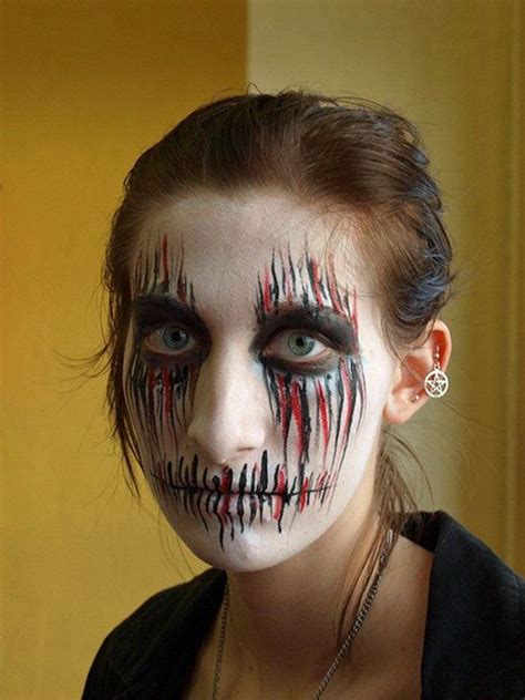 Examples Of Diy Halloween Makeup Art And Design Creepy Halloween