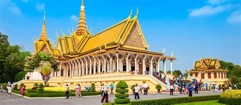 15 Incredible Things To Do In Phnom Penh For First Timers Asia