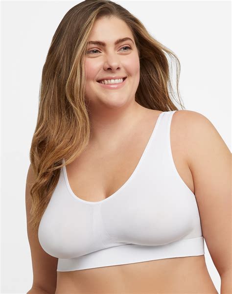 Hanes Just My Size Womens Plus Size Pure Comfort Seamless Wirefree