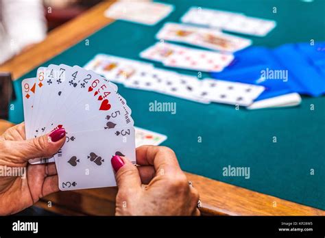 Card Game Bridge Hi Res Stock Photography And Images Alamy