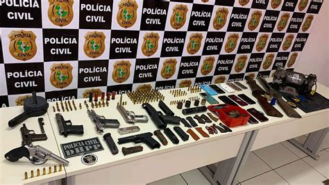 Polícia Civil prende dez integrantes de grupo responsável por ações