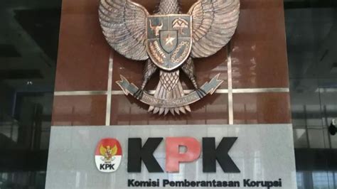 Geledah Berbagai Tempat Di Malut Kpk Temukan Dokumen Perizinan Tambang