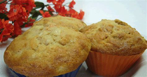 Muffins aux carottes pommes et raisins de Les plats cuisinés de Esther