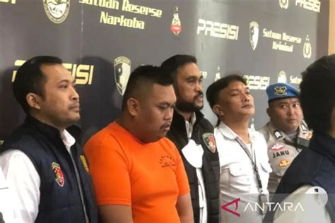 Polisi Bebaskan Selebgram Ajudan Pribadi Antara News Jawa Timur