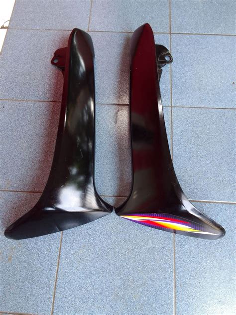 Cover Body Sayap Luar Kanan Kiri Motor Honda Supra Lama Supra Supra