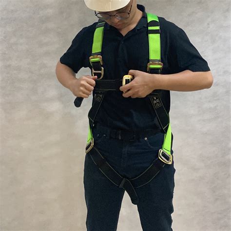 How To Wear Safety Harness Correctly Qss Safety Products