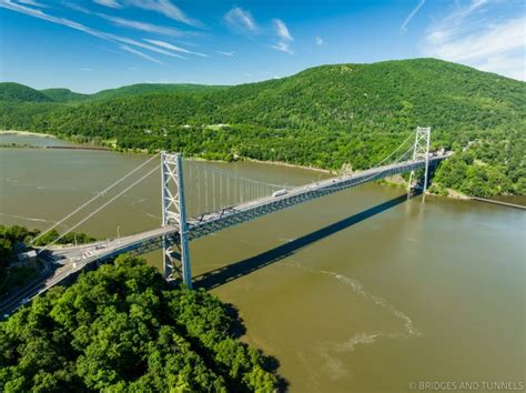 Bear Mountain Bridge - Bridges and Tunnels