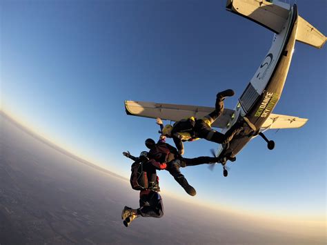 Skydiving Photo Gallery - SkyDance SkyDiving