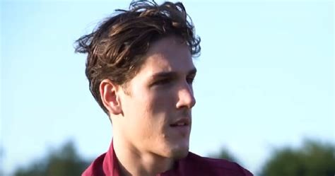 Premier League Zaniolo Esordisce Con L Aston Villa Il City Sorride In