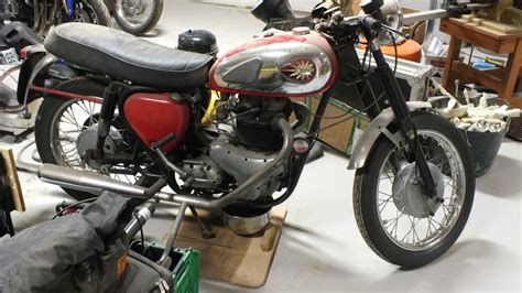 Bsa Golden Flash Classic British Bike For Restoration