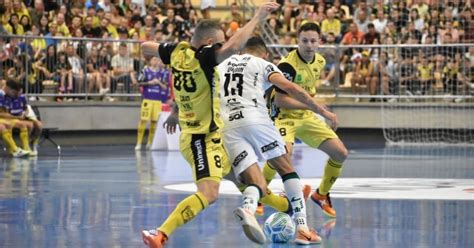 Futsal Jaraguá inicia a busca pelo título da Copa Sul contra o Pato na