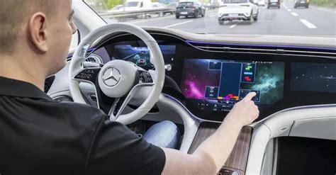 Mercedes Batte Tesla Approvata La Guida Autonoma Livello 3 In