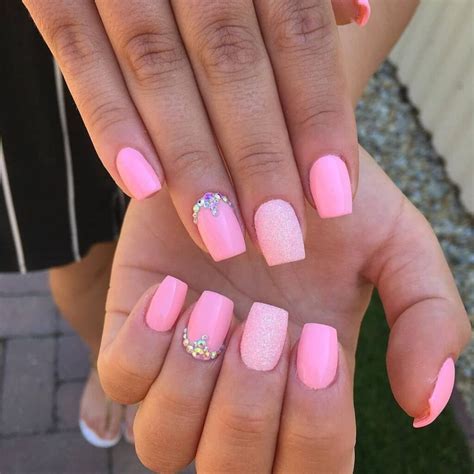 20 Trendiest Light Pink Nails To Try This Season Sweet Money Bee