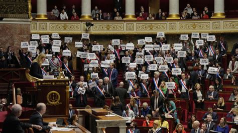 French Government Survives No Confidence Votes Over Pension Reform