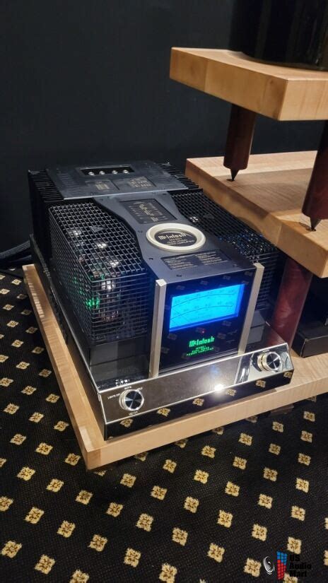 Mcintosh S Monoblocks Pair Photo Us Audio Mart