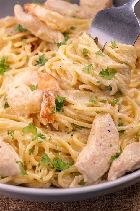 Easy Chicken And Shrimp Carbonara Pasta Best Homemade Recipe Dinner Lunch Quick Simple