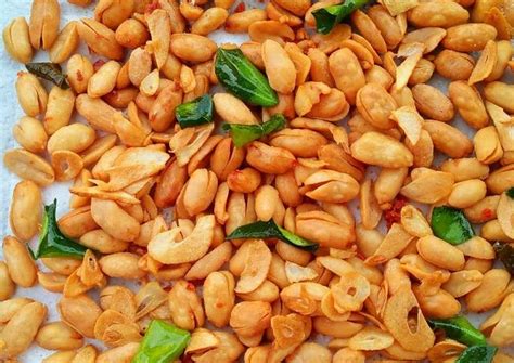 Resep Kacang Goreng Renyah Pedas Daun Jeruk Oleh Nantik Cookpad