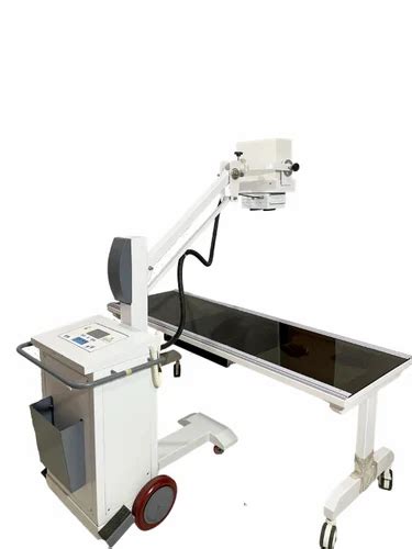 Mobile 100 MA High Frequency X Ray Machine With Bucky Table STARNUKE