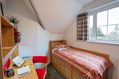 Undergraduate Accommodation Hertford College University Of Oxford