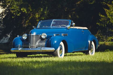 1940 Cadillac Series 62 | Premier Auction