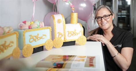 Wodonga Bakery Miss Naked Cakes Celebrates 3rd Birthday With 1000 Cupcakes The Border Mail