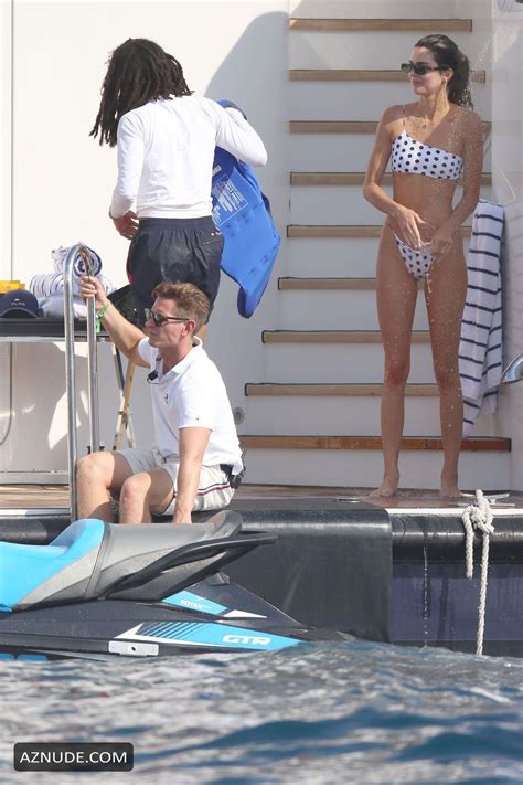 Kendall Jenner Takes A Ride On A Jetski And Shows Off Her Amazing Bikini Body In Monaco France